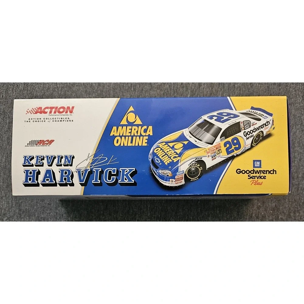 Kevin Harvick #29 GM Goodwrench Service 2001 Monte Carlo 1/24 Nascar Diecast Toy